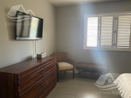 Departamento En Venta En Vaivén Del Mar, Playacar Fase 2
