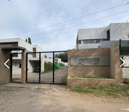 Alquilo Casa 3 Dorm. En Housing Villa Bonita, Villa Allende.