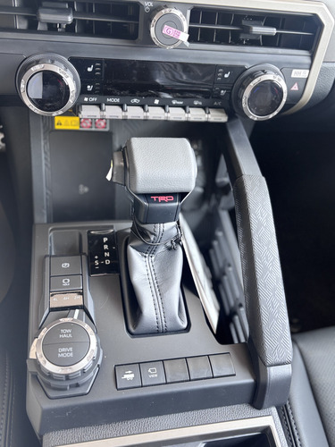 Toyota Tacoma 2.4 Hev Premium 4X4