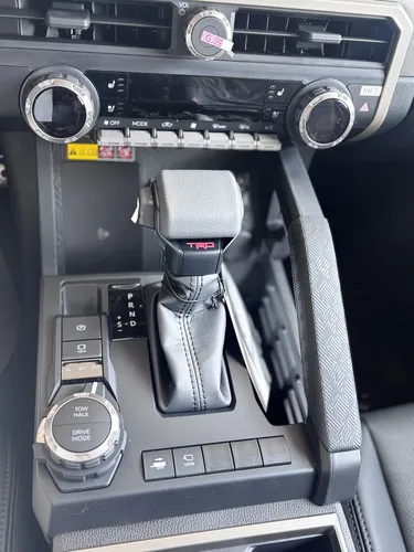 Toyota Tacoma 2.4 Hev Premium 4X4