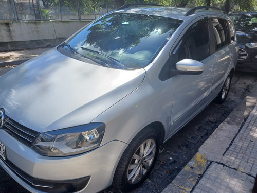 Volkswagen Suran 1.6 Highline 101cv