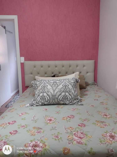 Casa Térrea Reformada Com Closet, Suite, Dois Dormitórios