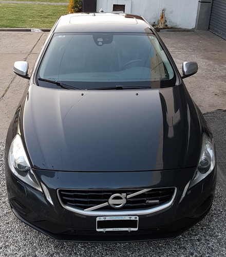 Volvo S60 T6 R-design Polestar 330hp
