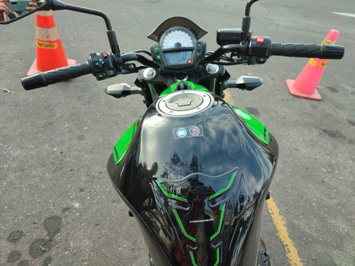 Kawasaki Er6n