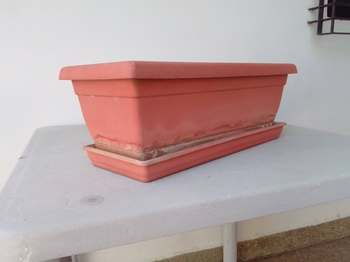 Matero Plástico Rectangular (Usado)