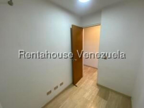 #25-13985 Acogedor Y Elegante Apartamento En Lomas Del Sol