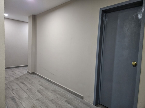 Oficina En Renta En Toluca, Moderna De La Cruz