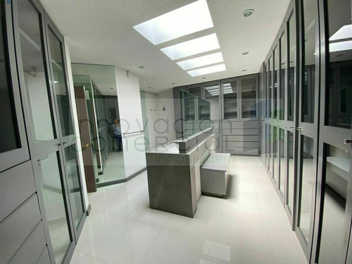 Imagen 27 de 30 de Jurica, Casa De Un Nivel Con Terraza, Jacuzzi Y Más De 300m2