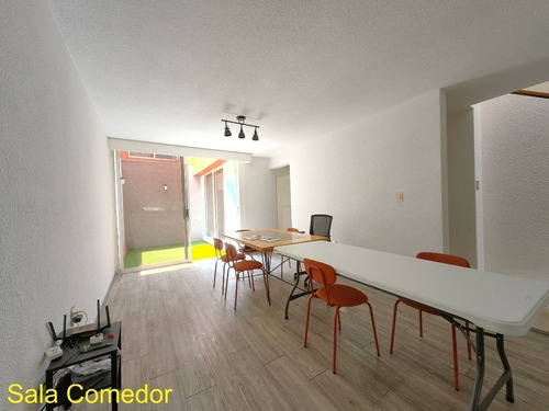 Casa En Condominio En Col. Del Valle / 282m2