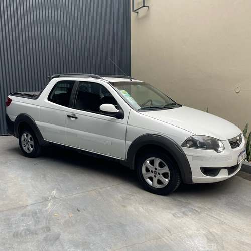 Imagen 2 de 16 de Fiat Strada Trekking