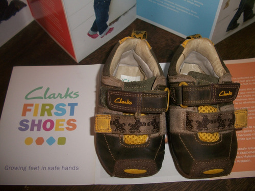 Zapatos Clarks Bebés, Venta De Garage
