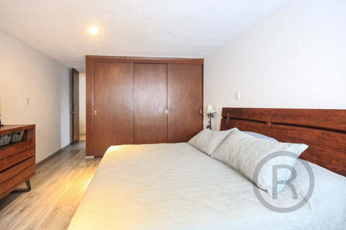 Departamento En Venta En La Del Valle