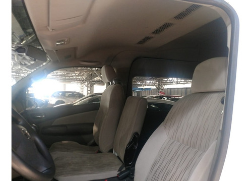 Imagen 11 de 14 de Nissan Urvan 15 Pasajeros 2019 Paq Seguridad
