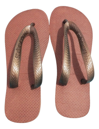 Chinelas Havaianas  (saldo)  $500