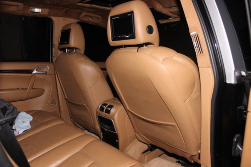 Porsche Cayenne Turbo 4.5 V8 455hp