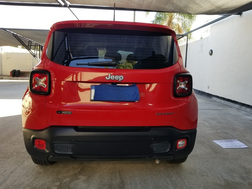 Imagen 3 de 16 de Jeep Renegade 2016 1.8 Sport Plus