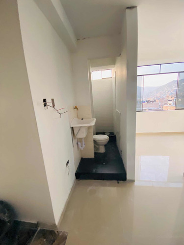 Alquiler De Mini Departamento 1 /2 Cuartos -san Juan De Lurigancho (estación Bayóvar)mariscal Cáceres