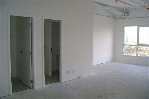 Imagem 1 de 4 de Sala, Sítio Tamboré Alphaville, Barueri, Cod: 119800 - A119800
