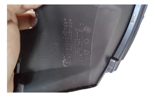 Moldura Tapon Jalon Arrastré Amarok