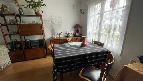 Vendo Casa De Dos Pisos, Pareada (101596)
