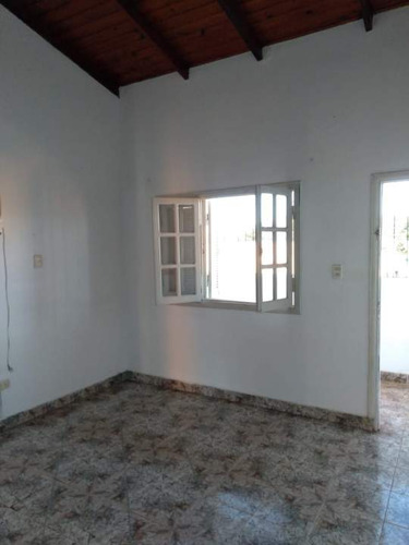 Departamento Céntrico Dos Dormitorios A La Venta