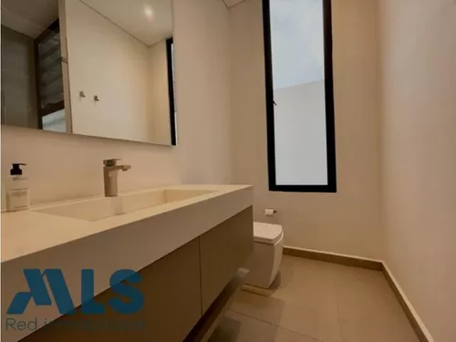 Estrena. ¡imponente Y Perfecta! Piscina, Jacuzzi,...(mls#242405)