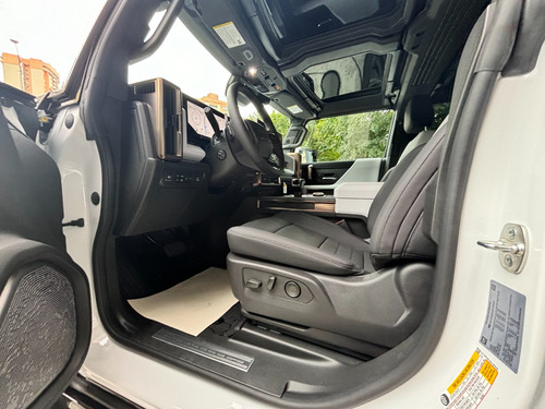 Hummer Ev