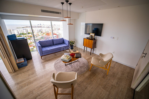 Imagen 9 de 18 de Wtc, Amplia Oficina En Piso Con Excelentes Vistas.