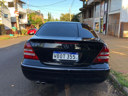 Imagen 3 de 9 de Mercedes Benz C230/2007 - Año 2006
