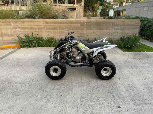 Yamaha Raptor 800