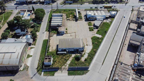 Predio Industrial En Venta Ubicación Estratégica