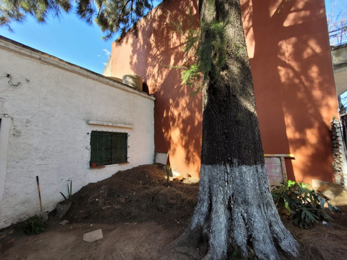 Casa En Venta En José Ingenieros