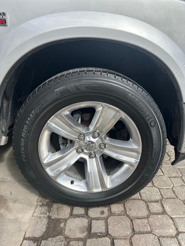 RAM 1500 5.7 Laramie Atx V8