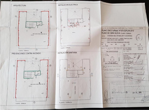 Imagen 6 de 11 de Lote Ya Demolido Y Listo Para Empezar A Trabajar - Flores