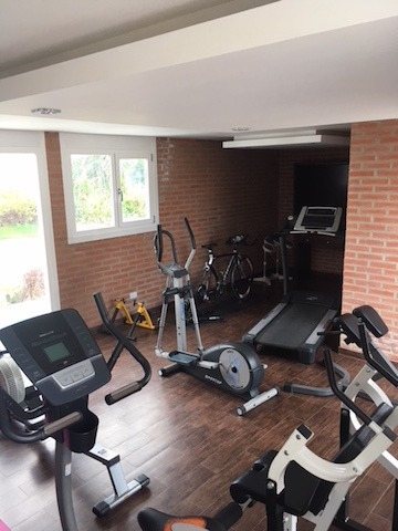 Imagen 7 de 30 de En Venta O Alquiler Casa 1000m2 11h/10b/11p La Lagunita