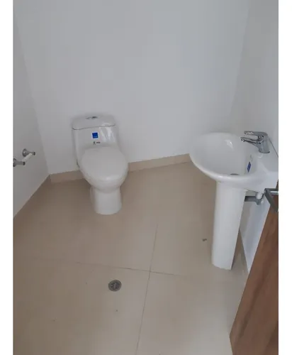 Venta De Local En La Camelia