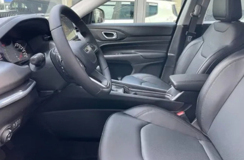 Imagen 10 de 15 de Jeep Compass Longitude 1.3 T270