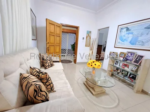 Casa En Venta Los Palos Grandes