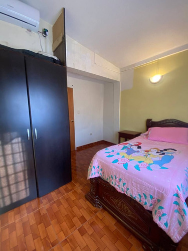 Imagen 10 de 15 de Zulay Robles Vende Townhouse En Residencias Laguna Club . San Diego.