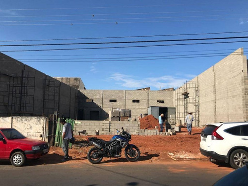 Imagem 2 de 3 de Barracão Comercial Para Locação, Parque Paulistano, Bauru. - Ba0127