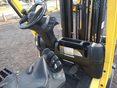 Imagen 9 de 15 de Montacargas Hyster H70ft Año 2013 Capacidad 7000 Libras