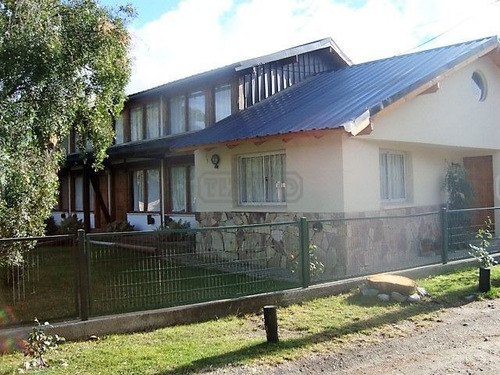 Turístico En Venta Ubicado En Nahuel Malal, Bariloche