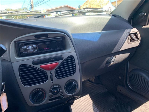 Imagem 6 de 8 de Fiat Palio Palio Fire 1.0 Flex 4p