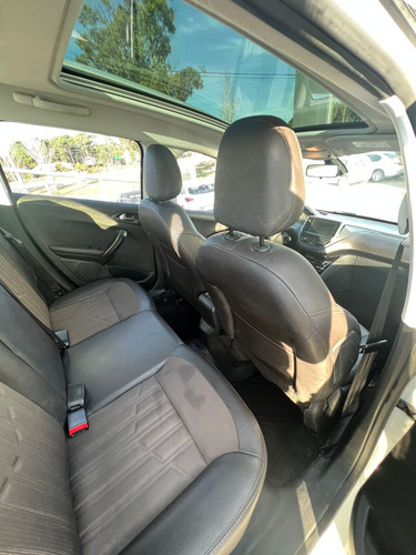 Peugeot 2008 1.6 Thp Sport