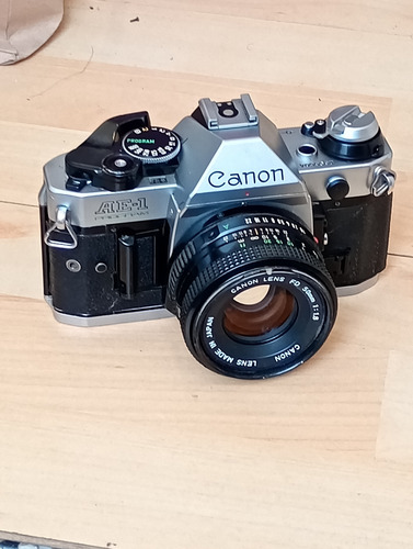 Canon A E 1 Program Plateado (Usado)