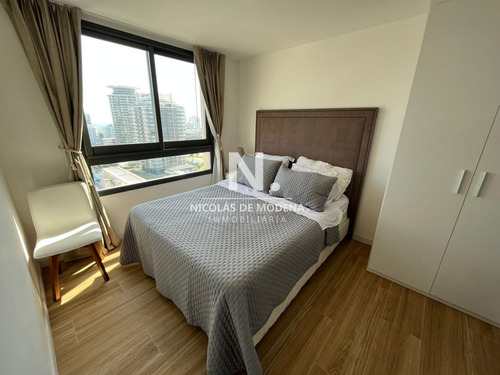 Vende Apartamento De 2 Dormitorios En Punta Del Este. Financia