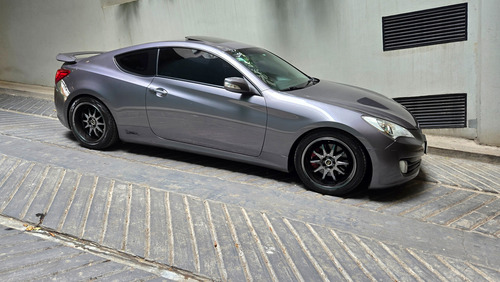 Hyundai Genesis 3.8 Coupe 300cv 6at