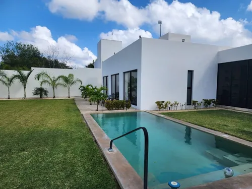 Casa En Venta En Dzidzilché, Mérida