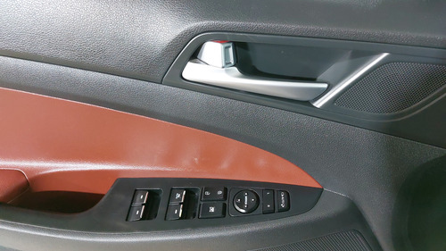 Hyundai Tucson 2.0 Limited Tech Navi At
