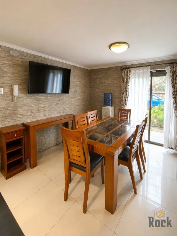 Imagen 4 de 15 de Casa 4d/3b Con Anexo Y Terraza-metro Grecia, Macul